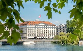 Four Seasons Hotel Des Bergues Geneva